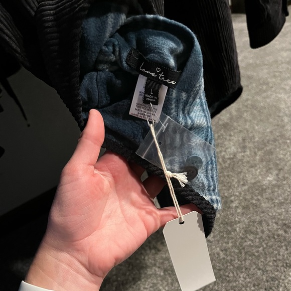 Reversible jacket - Picture 4 of 6